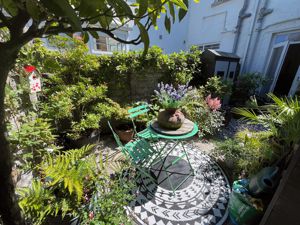 Photo 10- click for photo gallery